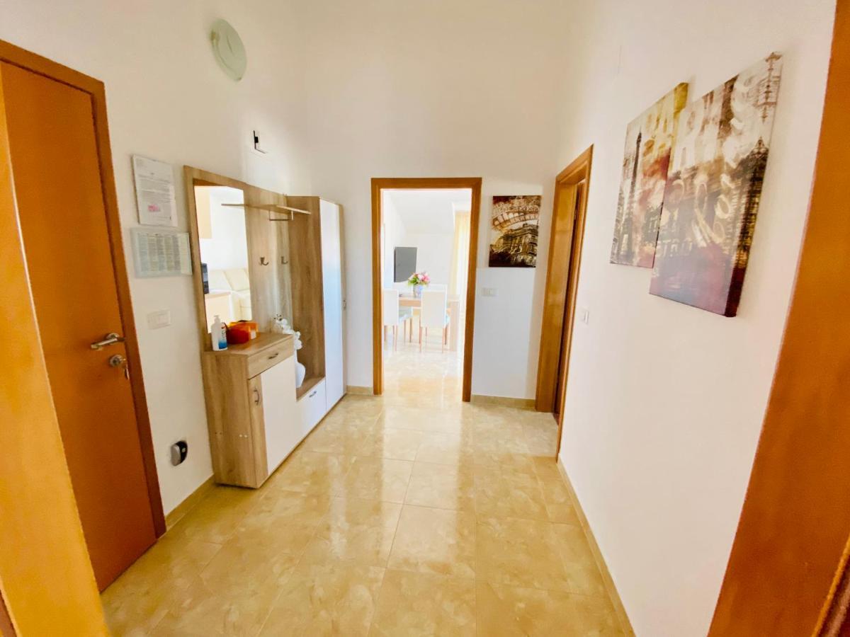 Apartments Brnada อูมัค ภายนอก รูปภาพ