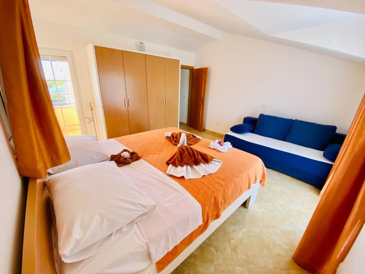 Apartments Brnada อูมัค ภายนอก รูปภาพ